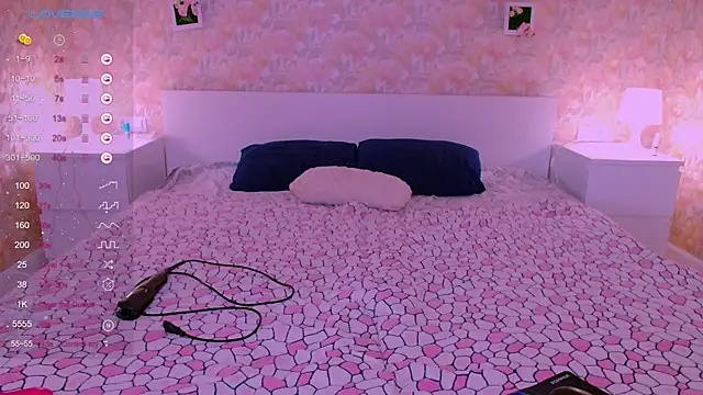 Snapshot of Little_Rockk chatting on February 2026 09:02:02 AM Little Rockk online show from February 2026 09:02:02 AM