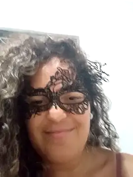 RaphinhaSanches online show from December 2025 05:50:01 PM