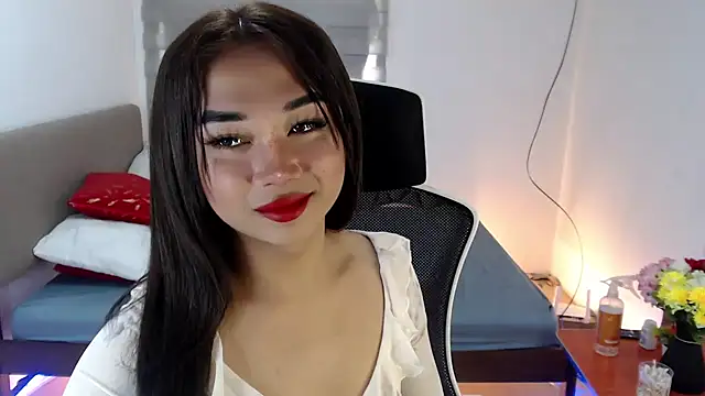 SultryCyraFoxmore online show from September 2025 01:38:02 AM