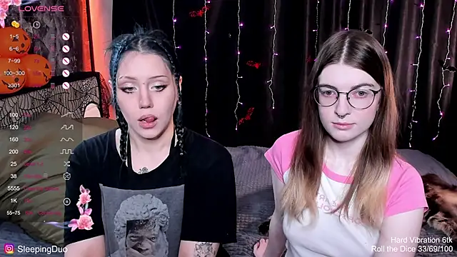 Threesomebabes online show from October 2025 11:17:01 AM