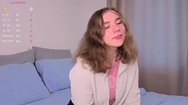 Snapshot of JoanMurphy chatting on September 2025 10:14:01 AM JoanMurphy online show from September 2025 10:14:01 AM