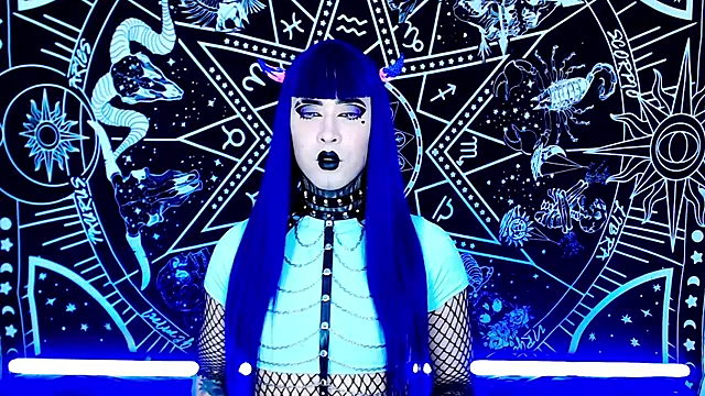 naomi satan online show from November 2025 12:21:02 AM