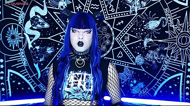 naomi satan online show from February 2026 07:21:01 PM