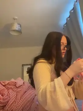 cherryrosealiee online show from February 2026 04:05:02 PM