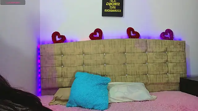 Lushy sweet online show from October 2025 01:58:01 AM