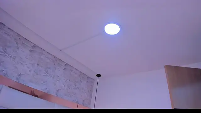 Salome Smitth 1 online show from April 2026 08:32:02 PM