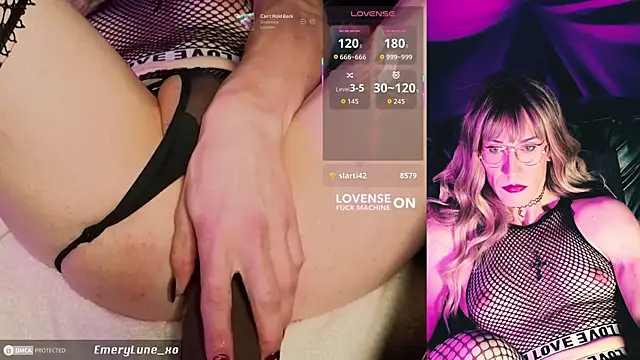 EmeryLune xo online show from January 2026 06:37:02 AM