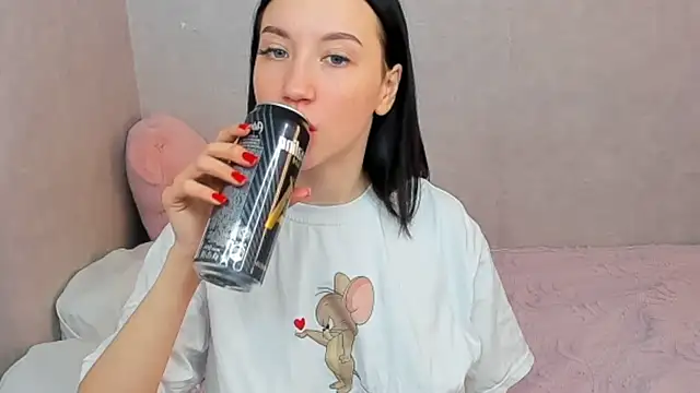 EileenMoores online show from March 2026 01:04:02 PM