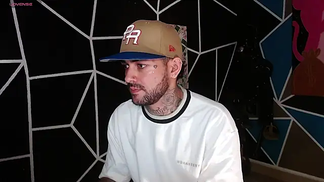 nicolastorres99 online show from October 2025 02:02:05 AM