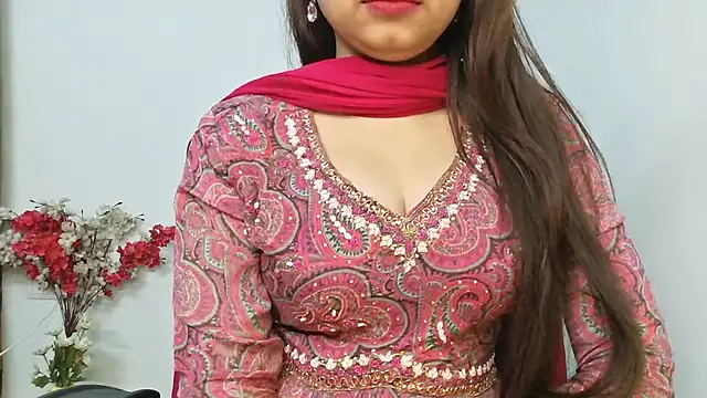 Snapshot of ruby100 chatting on January 2026 04:00:02 PM ruby100 online show from January 2026 04:00:02 PM