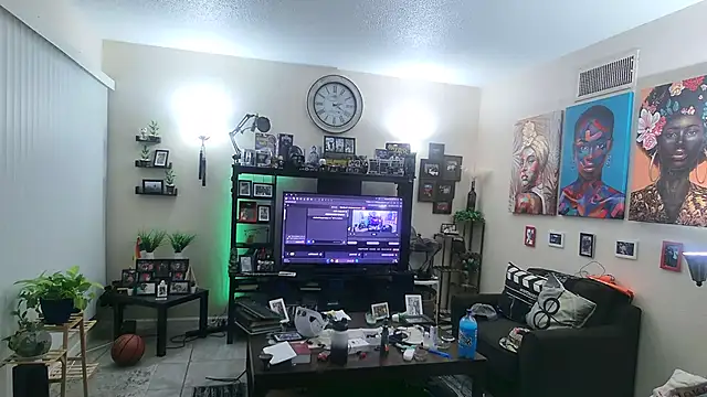 Str8ishVegasGuy online show from October 2025 02:19:01 AM