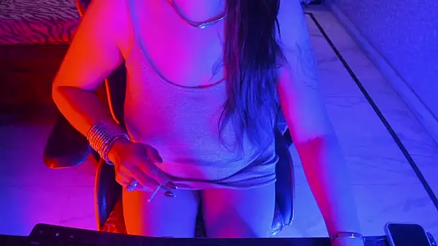 ShylaGill online show from November 2025 09:59:01 PM