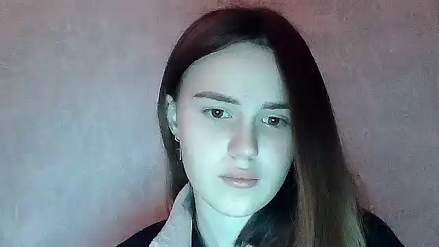 SweetLoraa online show from December 2025 04:55:02 PM