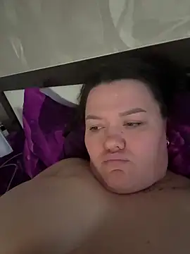 SunnyLeila2101 online show from April 2026 04:18:01 PM