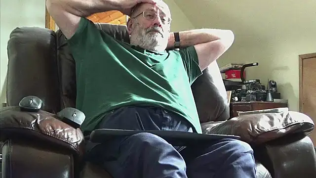 janzer13 online show from March 2026 02:14:02 PM