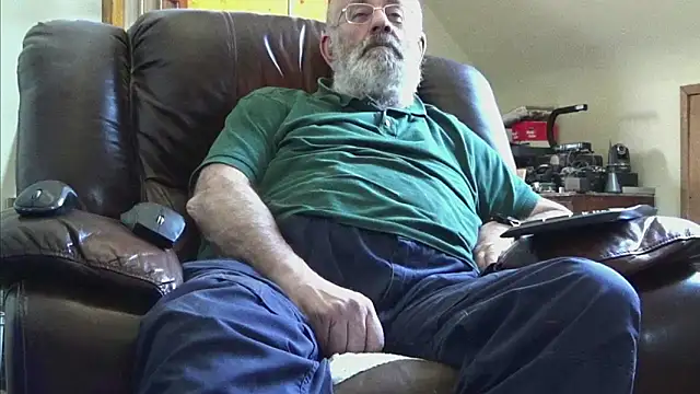 janzer13 online show from April 2026 12:51:02 PM