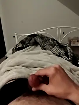 Snapshot of tip_hard_cock chatting on October 2025 05:02:02 PM tip hard cock online show from October 2025 05:02:02 PM