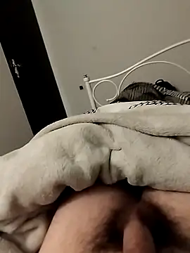 Snapshot of tip_hard_cock chatting on November 2025 05:56:02 PM tip hard cock online show from November 2025 05:56:02 PM