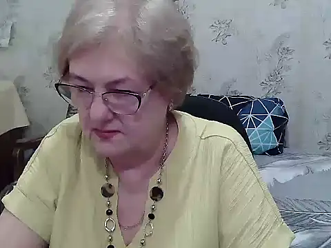 Snapshot of Renata62011 chatting on June 2026 12:15:01 PM Renata62011 online show from June 2026 12:15:01 PM