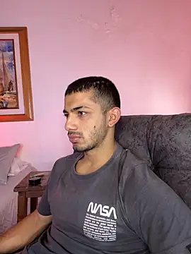 Snapshot of ArturoCardona_ chatting on October 2025 12:05:02 PM ArturoCardona online show from October 2025 12:05:02 PM