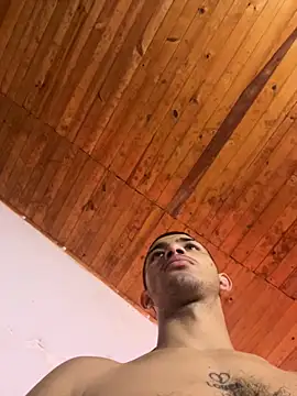 Snapshot of ArturoCardona_ chatting on October 2025 10:56:02 AM ArturoCardona online show from October 2025 10:56:02 AM