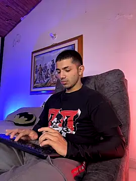 Snapshot of ArturoCardona_ chatting on November 2025 04:46:01 PM ArturoCardona online show from November 2025 04:46:01 PM