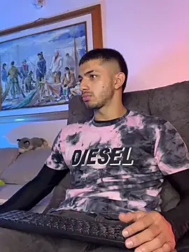 Snapshot of ArturoCardona_ chatting on November 2025 11:27:01 PM ArturoCardona online show from November 2025 11:27:01 PM