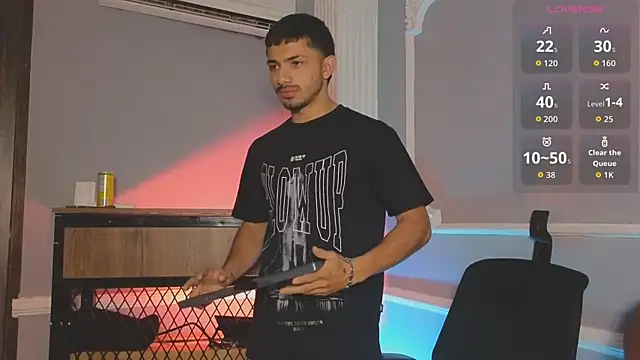 Snapshot of ArturoCardona_ chatting on January 2026 06:20:01 PM ArturoCardona online show from January 2026 06:20:01 PM