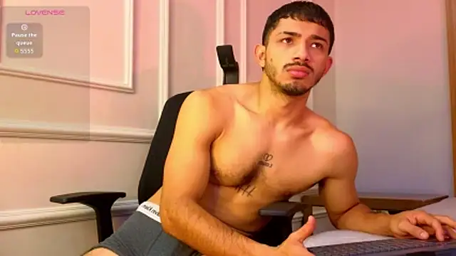 Snapshot of ArturoCardona_ chatting on January 2026 02:10:01 PM ArturoCardona online show from January 2026 02:10:01 PM