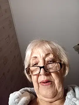 Snapshot of Anatolia5961 chatting on October 2025 03:25:01 AM Anatolia5961 online show from October 2025 03:25:01 AM