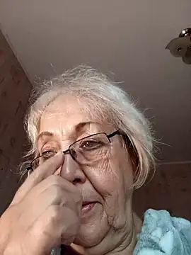 Snapshot of Anatolia5961 chatting on November 2025 04:14:01 AM Anatolia5961 online show from November 2025 04:14:01 AM