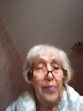 Snapshot of Anatolia5961 chatting on November 2025 05:06:01 AM Anatolia5961 online show from November 2025 05:06:01 AM