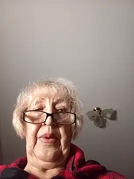 Snapshot of Anatolia5961 chatting on November 2025 04:29:02 PM Anatolia5961 online show from November 2025 04:29:02 PM