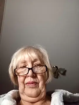 Snapshot of Anatolia5961 chatting on December 2025 04:57:02 PM Anatolia5961 online show from December 2025 04:57:02 PM