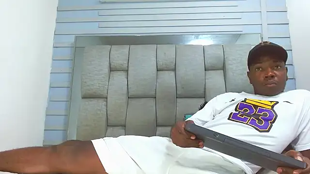 Black Fire10 online show from September 2025 08:09:02 PM