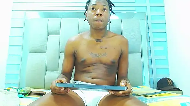 Snapshot of Black_Fire10 chatting on January 2026 07:07:02 PM Black Fire10 online show from January 2026 07:07:02 PM