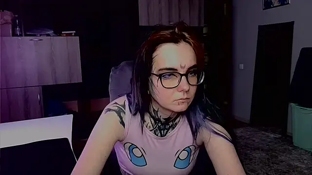 Snapshot of HighelikeGirl chatting on September 2025 09:20:02 AM HighelikeGirl online show from September 2025 09:20:02 AM
