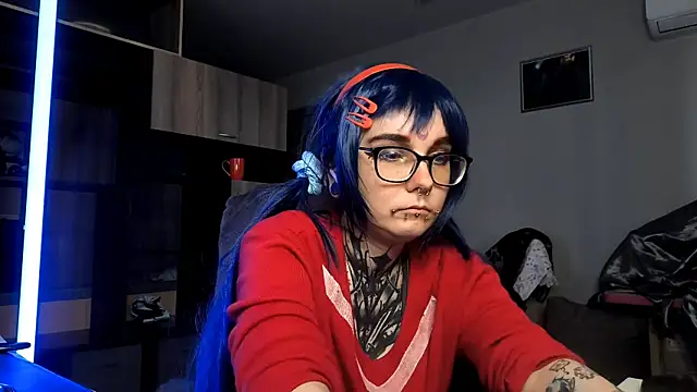 Snapshot of HighelikeGirl chatting on October 2025 12:47:01 PM HighelikeGirl online show from October 2025 12:47:01 PM