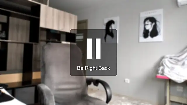 Snapshot of HighelikeGirl chatting on November 2025 07:39:01 AM HighelikeGirl online show from November 2025 07:39:01 AM