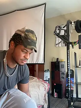 KeYBuMp323 online show from March 2026 04:32:02 PM