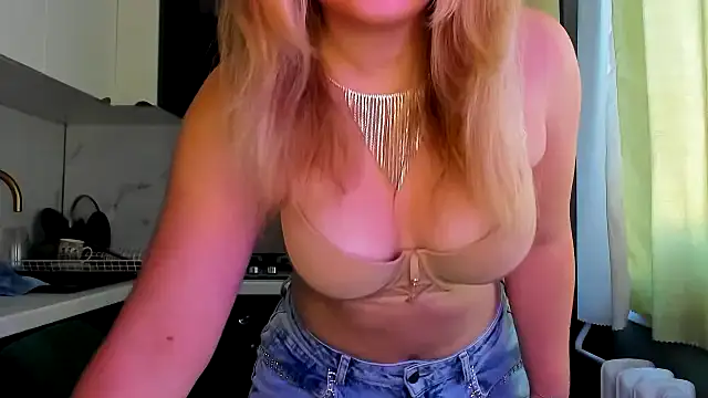 SunshineEmma online show from October 2025 02:24:02 PM