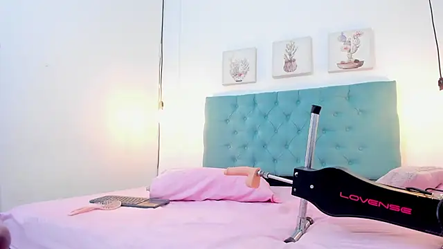 Snapshot of cris_dulce chatting on October 2025 06:02:01 PM cris dulce online show from October 2025 06:02:01 PM