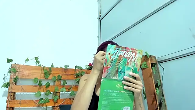 Snapshot of cris_dulce chatting on February 2026 01:31:02 AM cris dulce online show from February 2026 01:31:02 AM