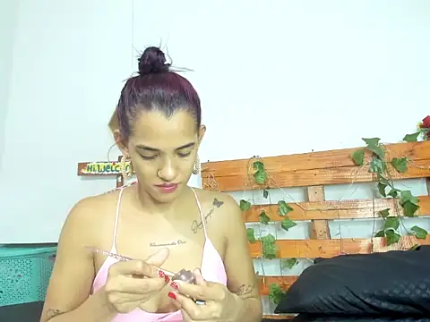 Snapshot of cris_dulce chatting on February 2026 11:50:02 PM cris dulce online show from February 2026 11:50:02 PM