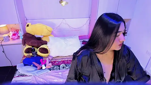 LilyWhitney online show from March 2026 04:05:02 AM