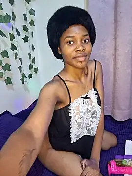 Snapshot of FionaKeith10103 chatting on July 2026 01:37:02 PM FionaKeith10103 online show from July 2026 01:37:02 PM