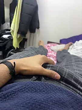 Snapshot of bigbulllaksh chatting on November 2025 09:27:02 PM bigbulllaksh online show from November 2025 09:27:02 PM