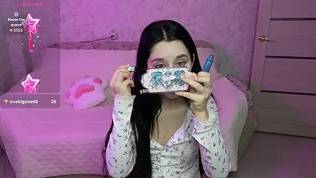 Eva Maller online show from February 2026 11:31:02 AM