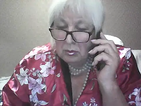 Snapshot of Alexia64231 chatting on September 2025 03:24:02 PM Alexia64231 online show from September 2025 03:24:02 PM