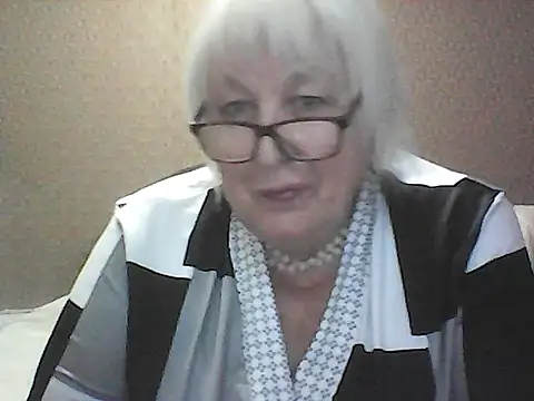 Snapshot of Alexia64231 chatting on September 2025 03:48:01 PM Alexia64231 online show from September 2025 03:48:01 PM